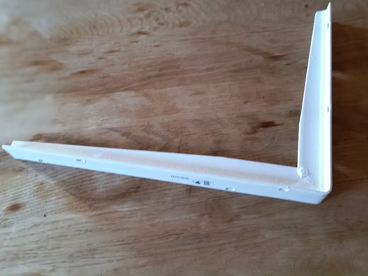 Billede 1 - Hvid hyldeknægt/bordbæring 40 cm x 30 cm
