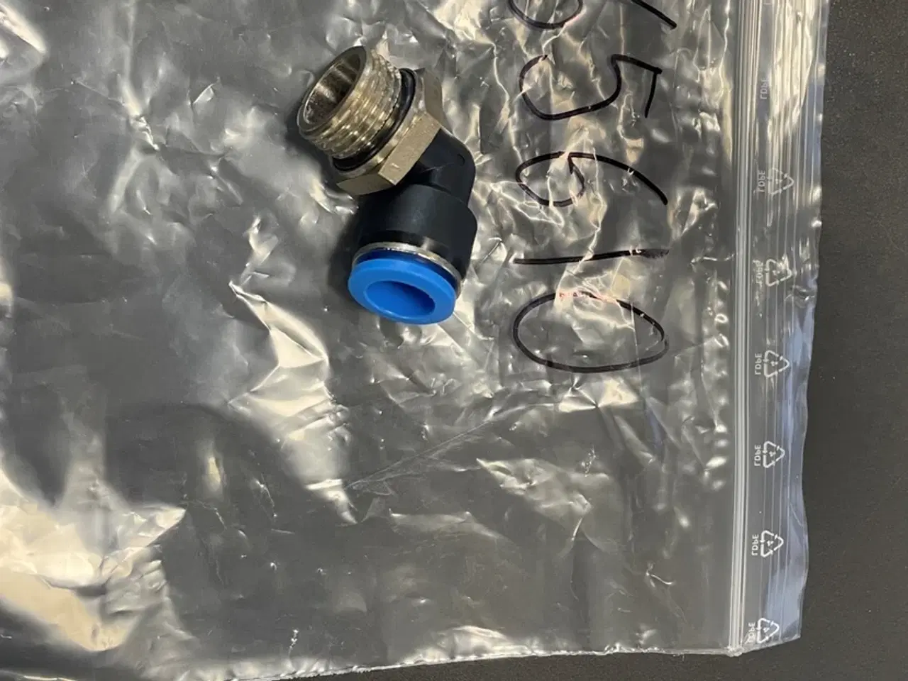 Billede 1 - Quick Kobling, 90° Ø 12 mm. 1/2" Gevind