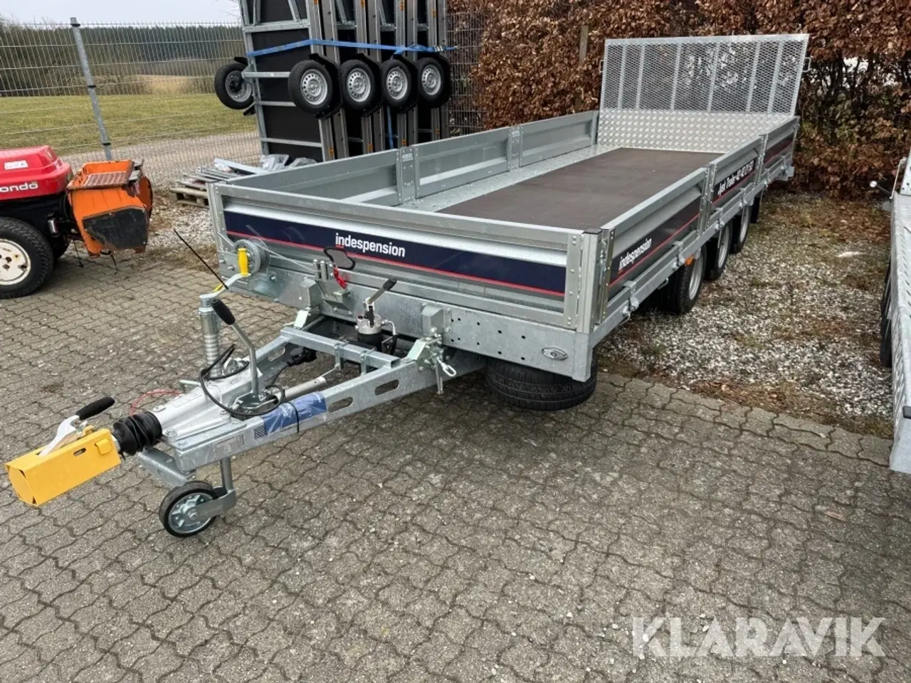 Billede 1 - 3 akslet tiptrailer Indespension HU12