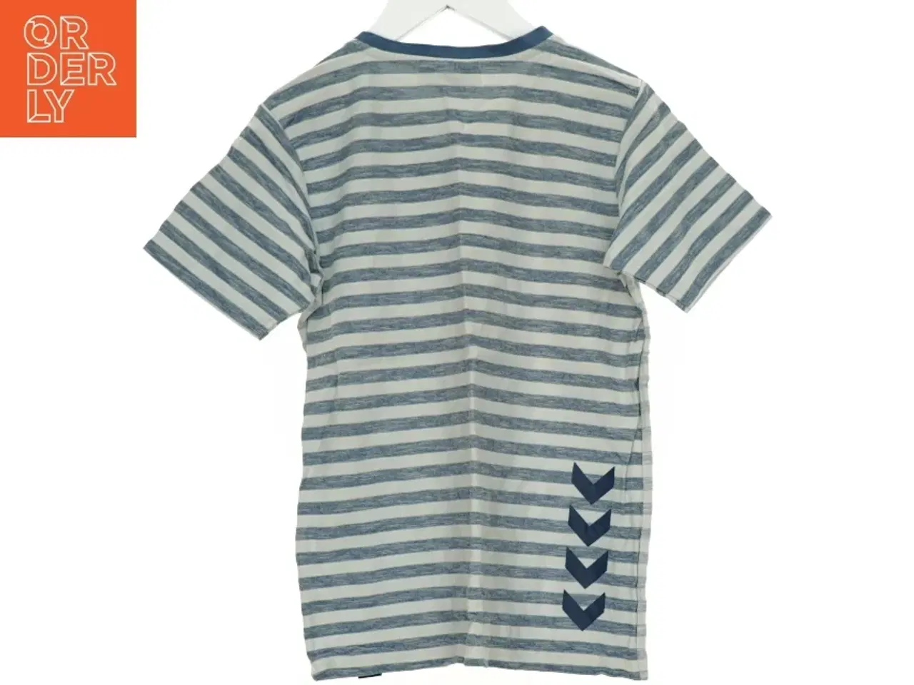 Billede 2 - T-Shirt fra Hummel (str. 140 cm)