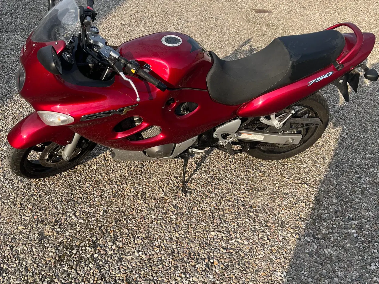 Billede 2 - Suzuki gsxf 750 helt som ny