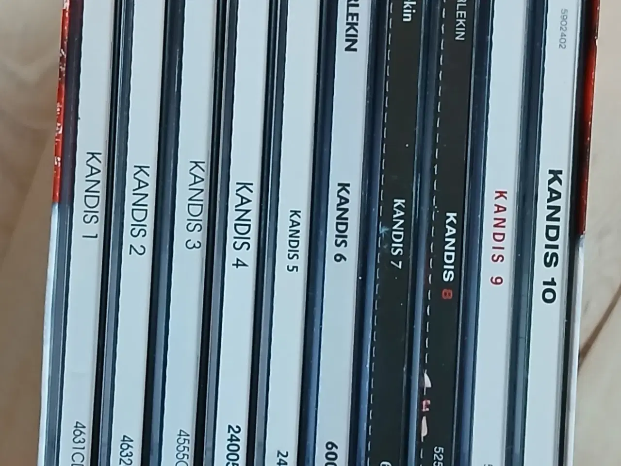 Billede 3 - Kandis 10 CD Box sælges
