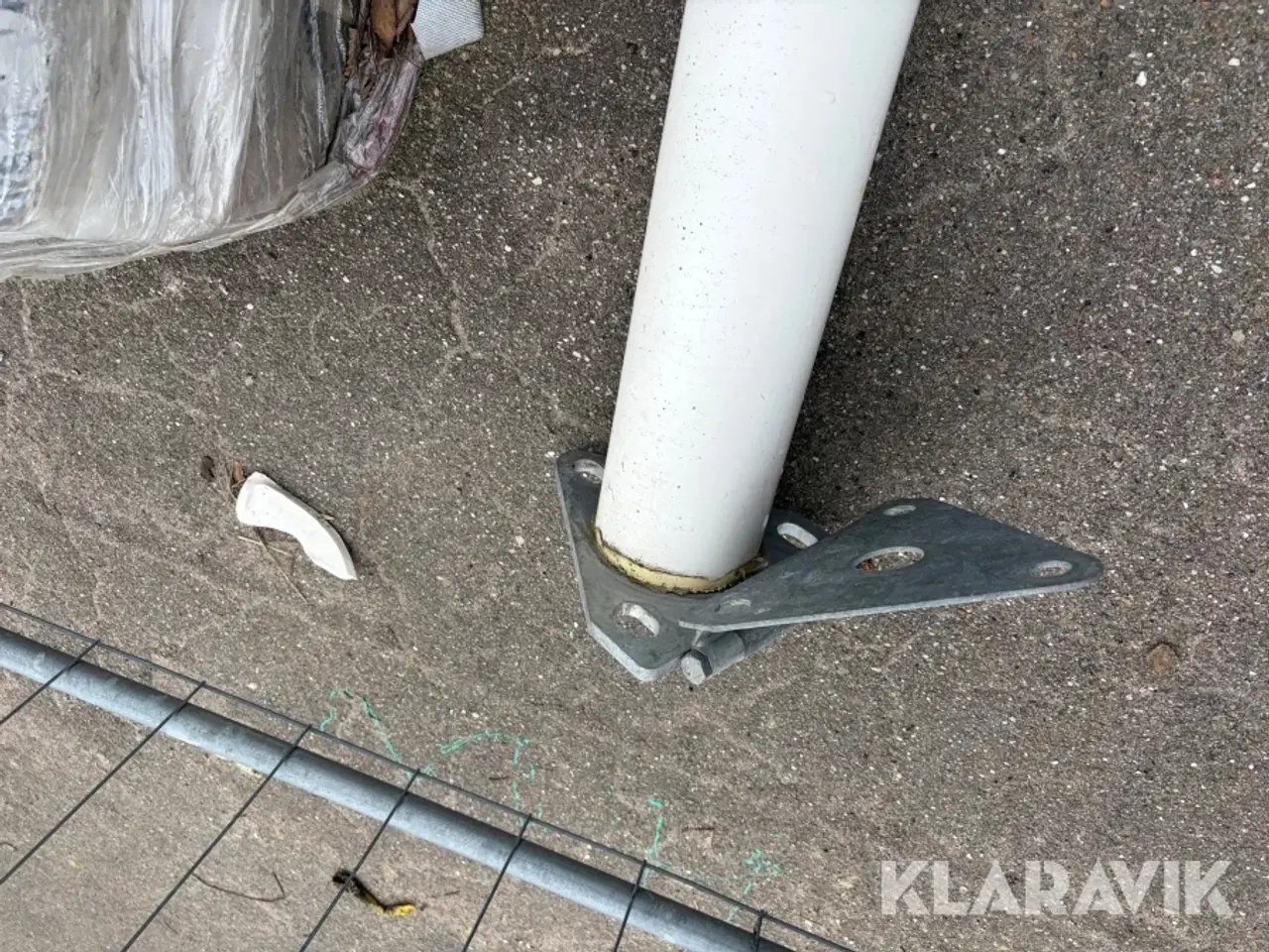 Billede 7 - Flagstænger med beton blok fod 2 styk