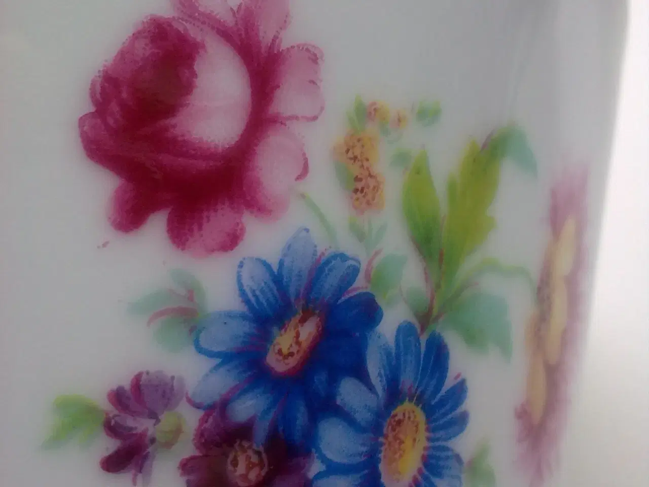 Billede 1 - Rosa keramik HÅNDVÆRK potteplante & svenske roser