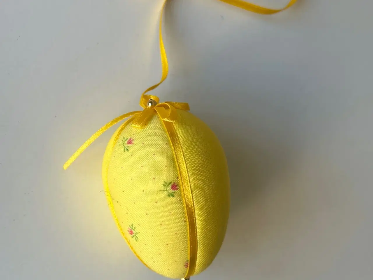 Billede 2 - Lille påskeæg, gul