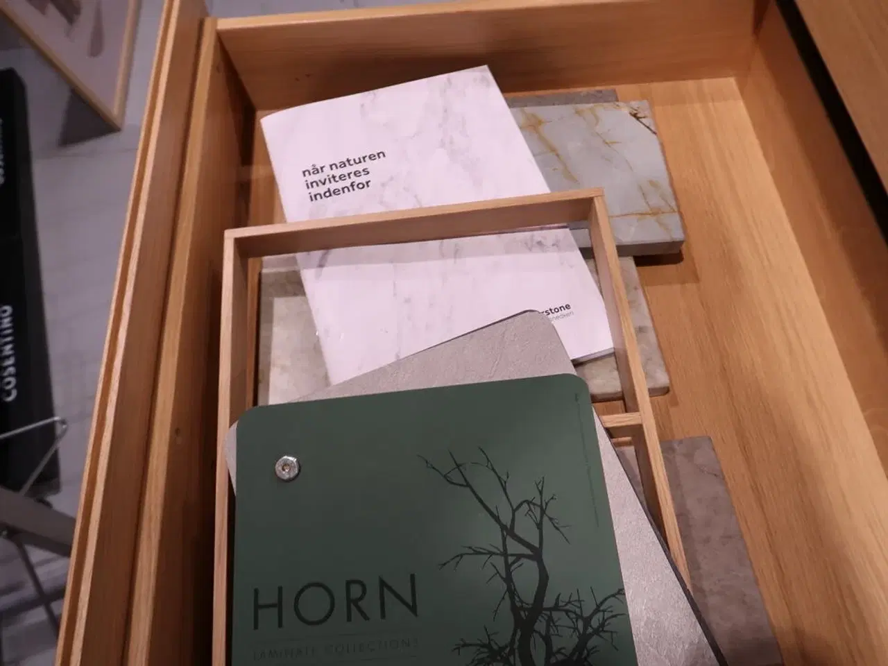 Billede 17 - Køkkenø i egetræ m. marmorbordplade FORM PLUS+