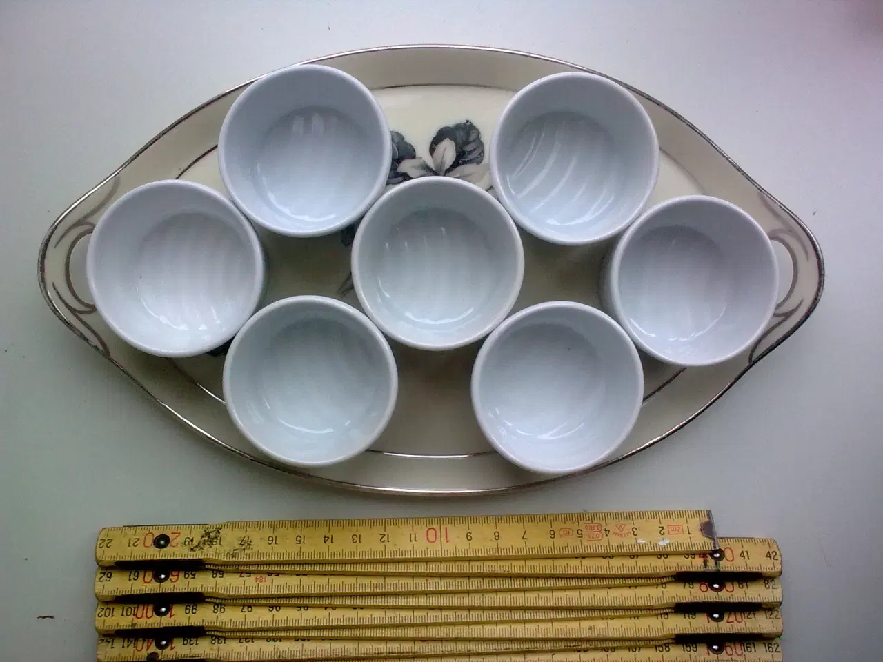 Billede 1 - 7 små porcelæn sushi sjov kopper + 5 i GLAS