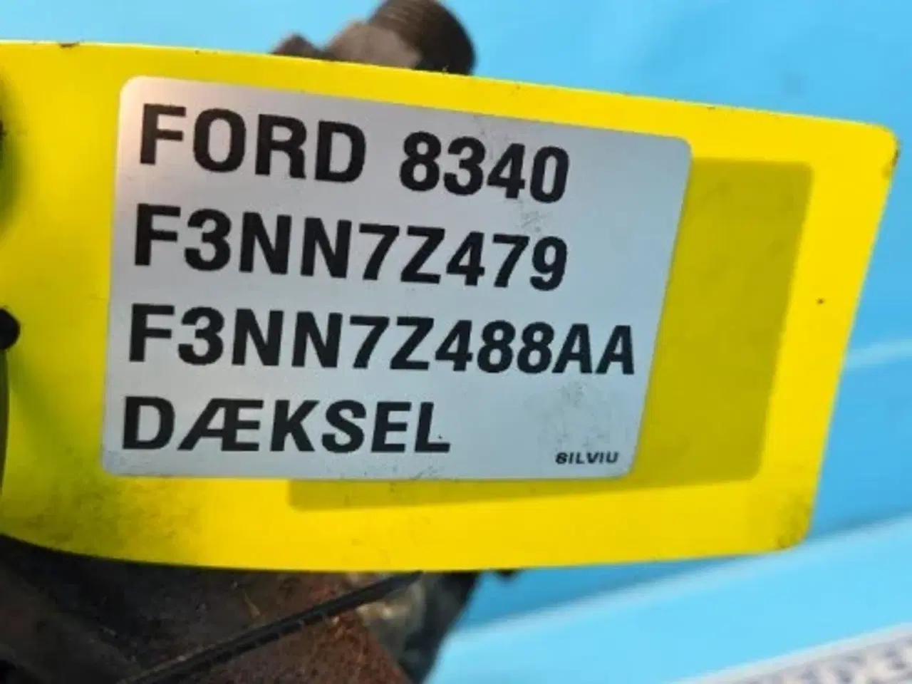 Billede 2 - Ford 8340 Dæksel F3NN7Z479