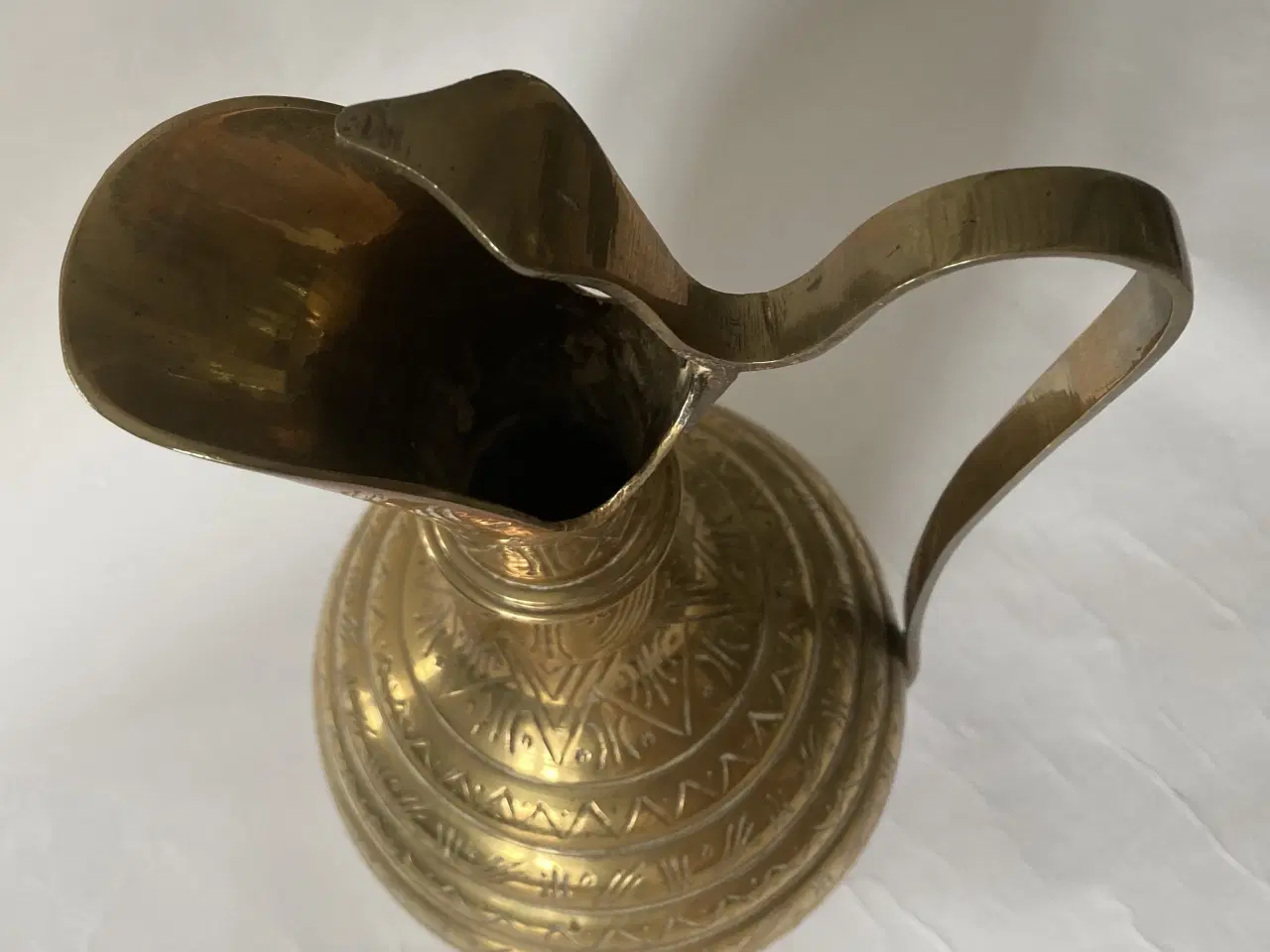 Billede 3 - Indisk messing kande H. 33cm