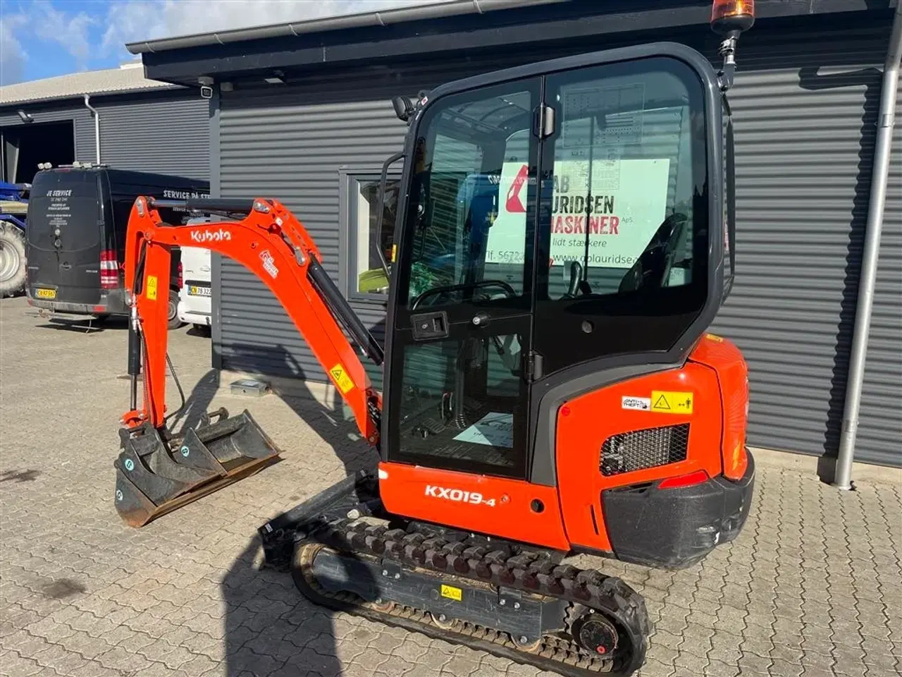 Billede 1 - Kubota KX019-4 Tiltman og 3 skovle SOM NY