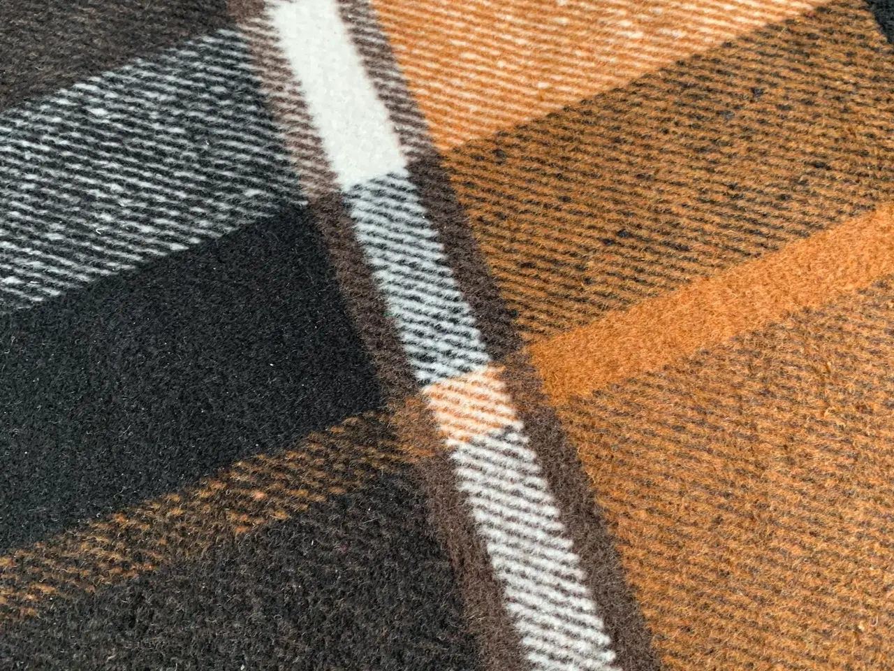 Billede 2 - Kraftig uld flannel