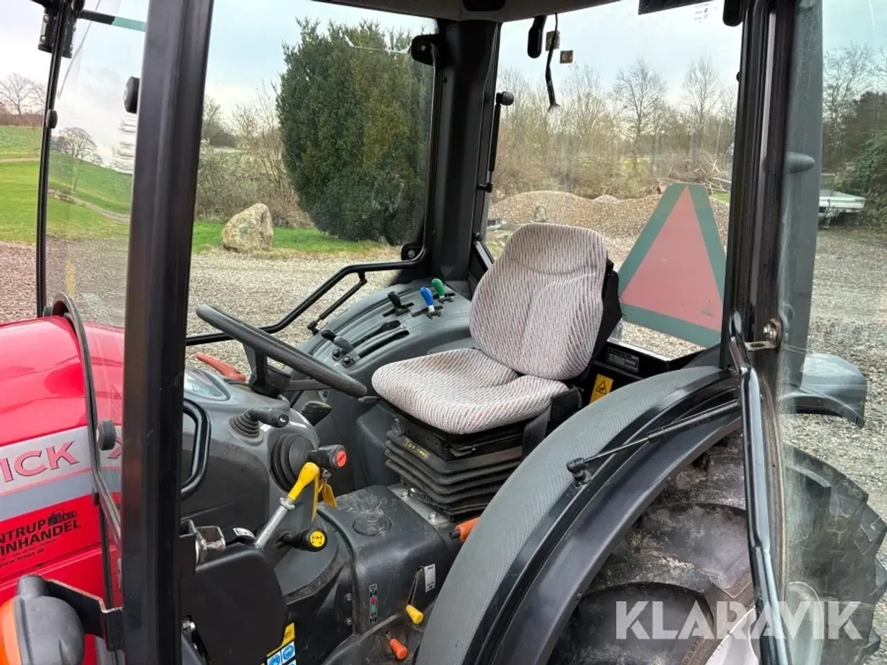 Billede 10 - Minitraktor McCormick GM45 med kost