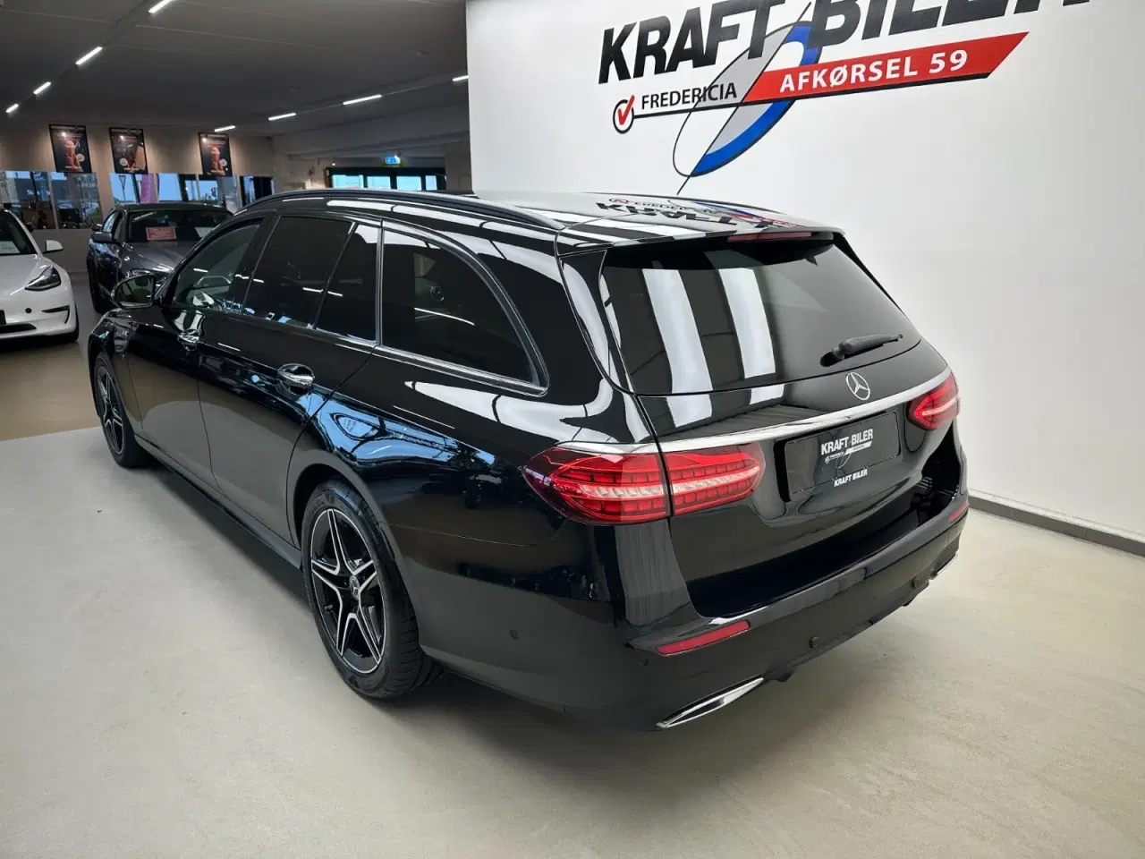 Billede 3 - Mercedes E300 de 2,0 AMG Line stc. aut.