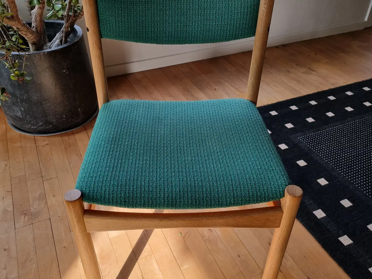 Billede 3 - Spisebords stole 