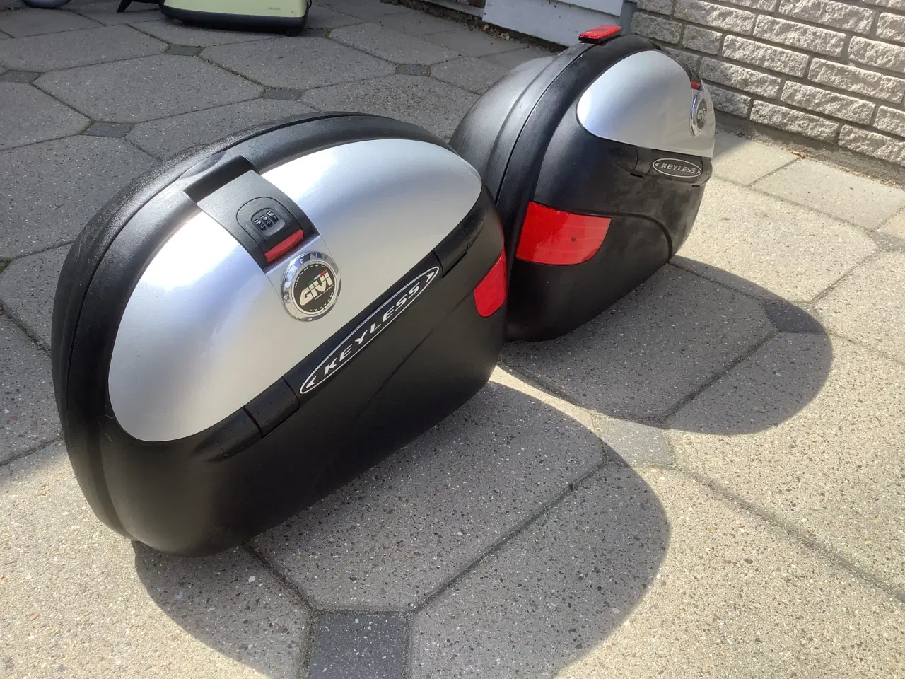 Billede 3 - Givi keyless monokey sidetasker.
