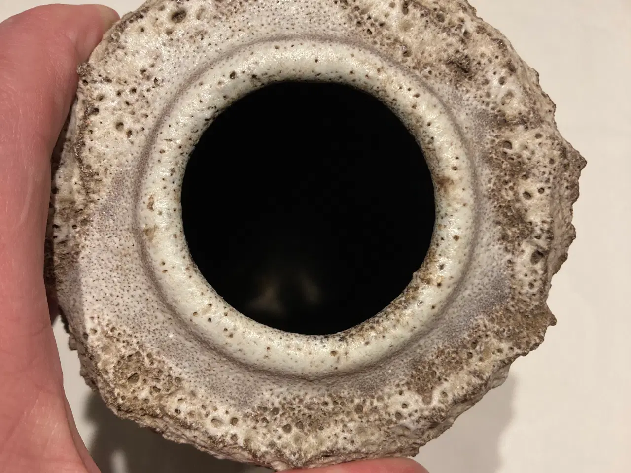 Billede 4 - Strehla fat lava vase