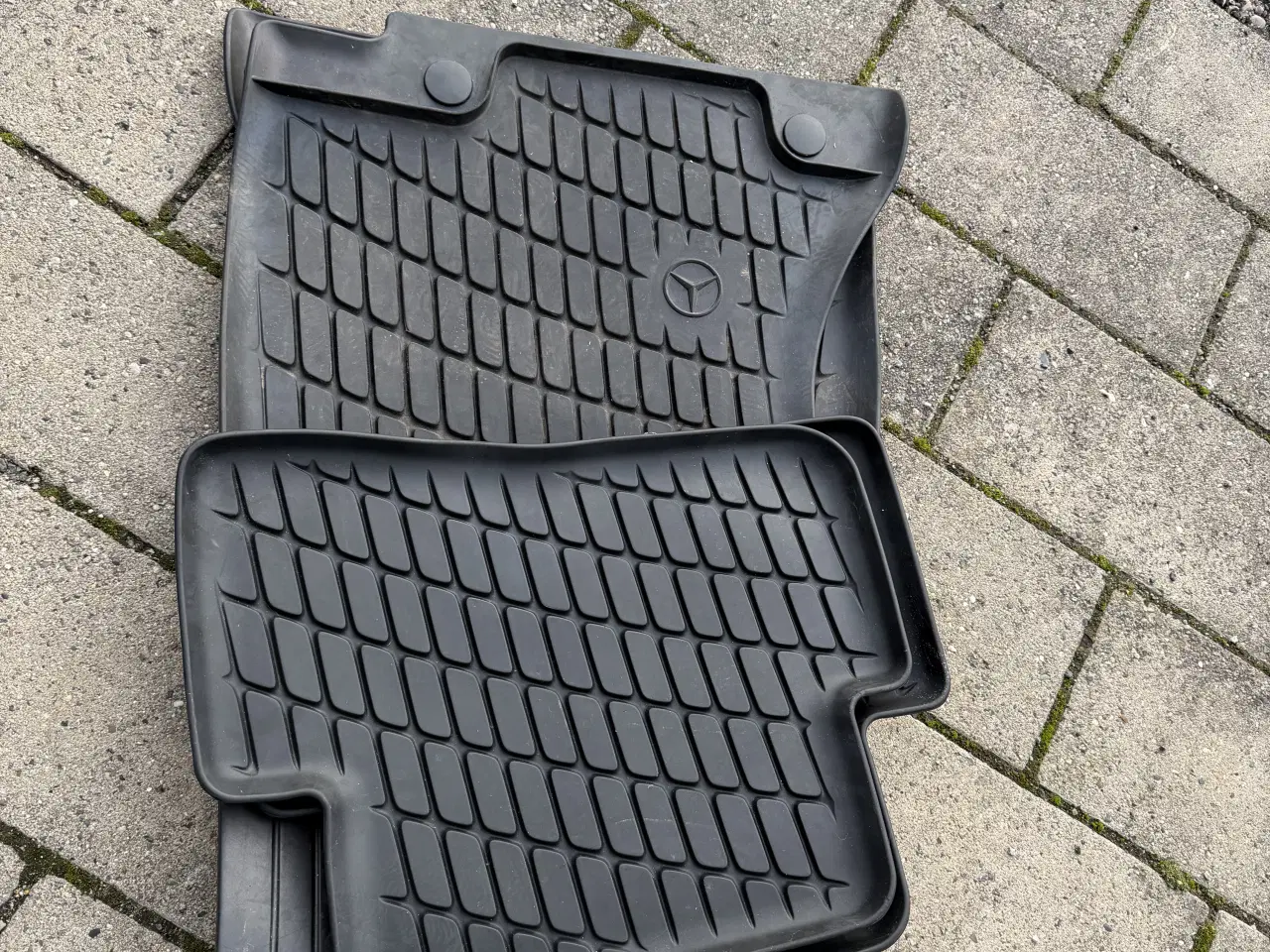 Billede 1 - Mercedes Gummimåtter
