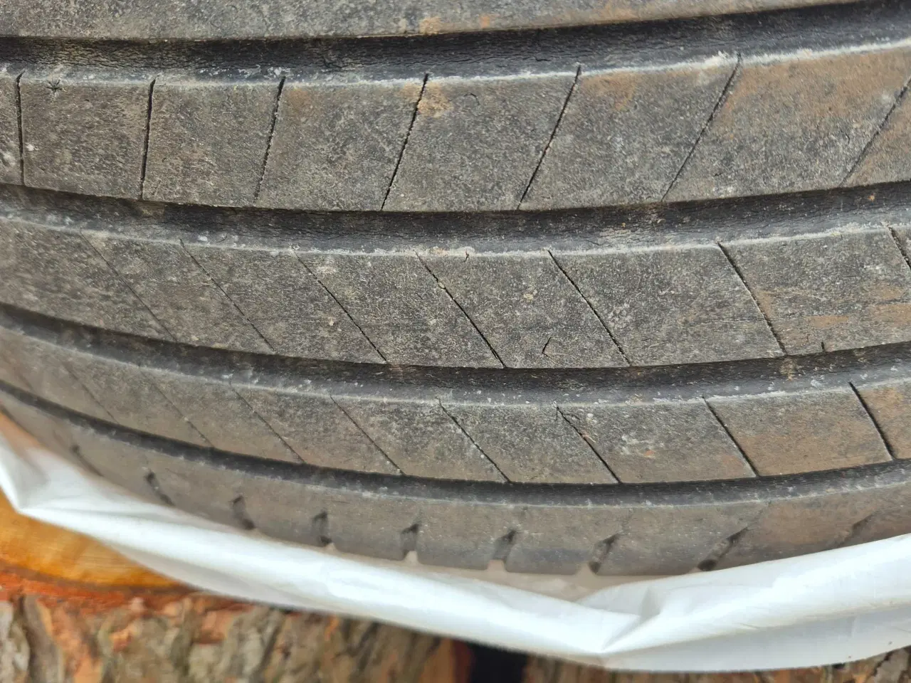 Billede 1 - Dæk Bridgestone