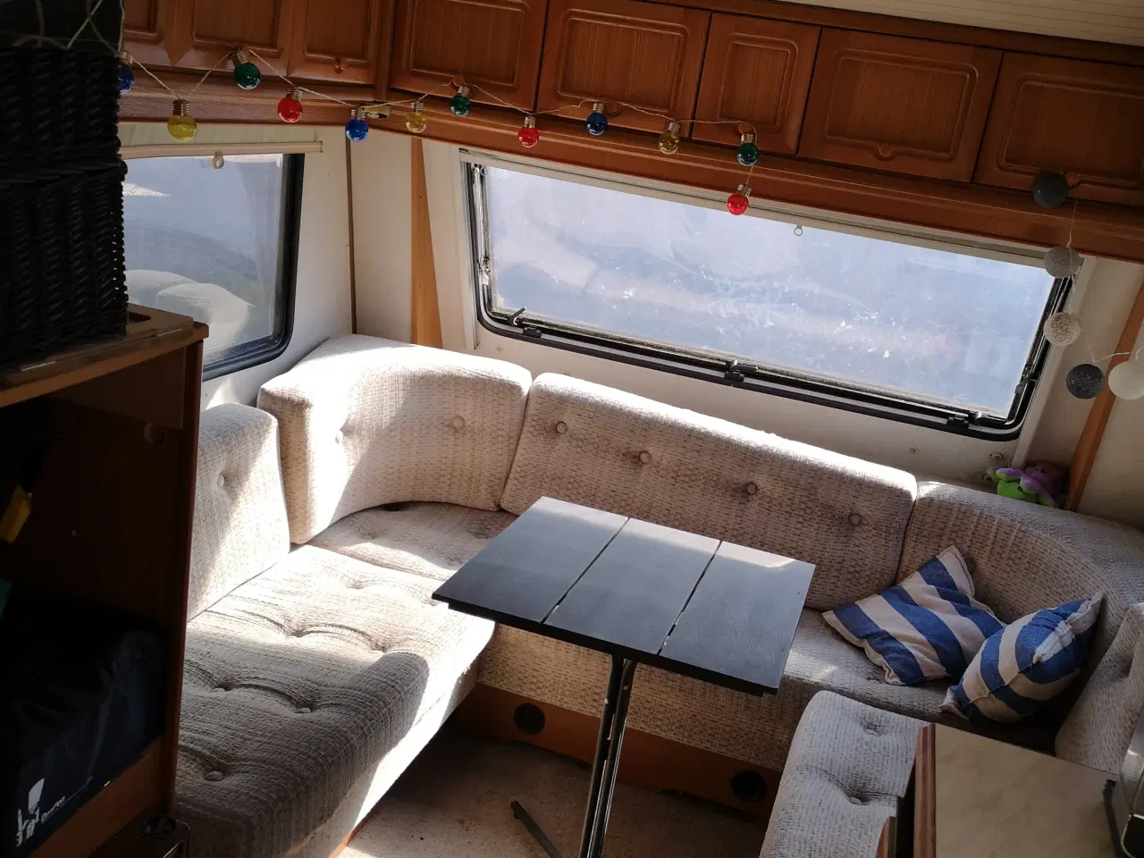 Billede 7 - Slidt Hobby Campingvogn til salg