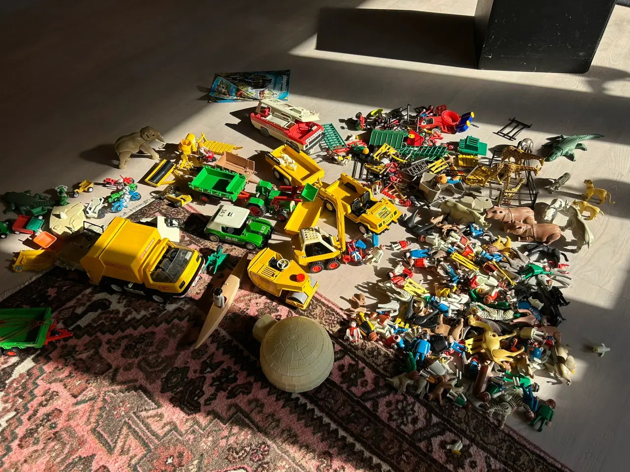 Billede 1 - Playmobil legetøj