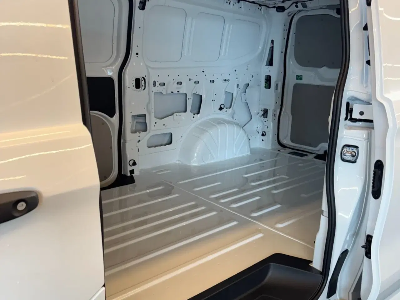 Billede 8 - Ford Transit Custom 320 L2 2,0 EcoBlue Trend aut.
