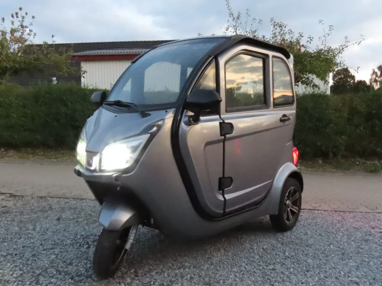 Billede 19 - Brugt Bach 26 Delux S100 Kabinescooter