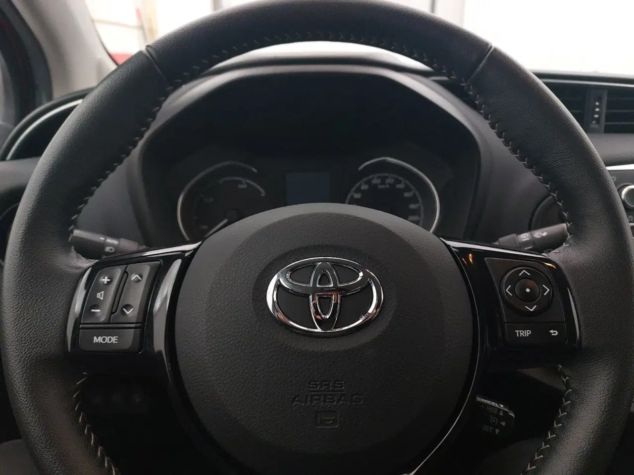 Billede 12 - Toyota Yaris 1,5 Hybrid H2 Premium e-CVT