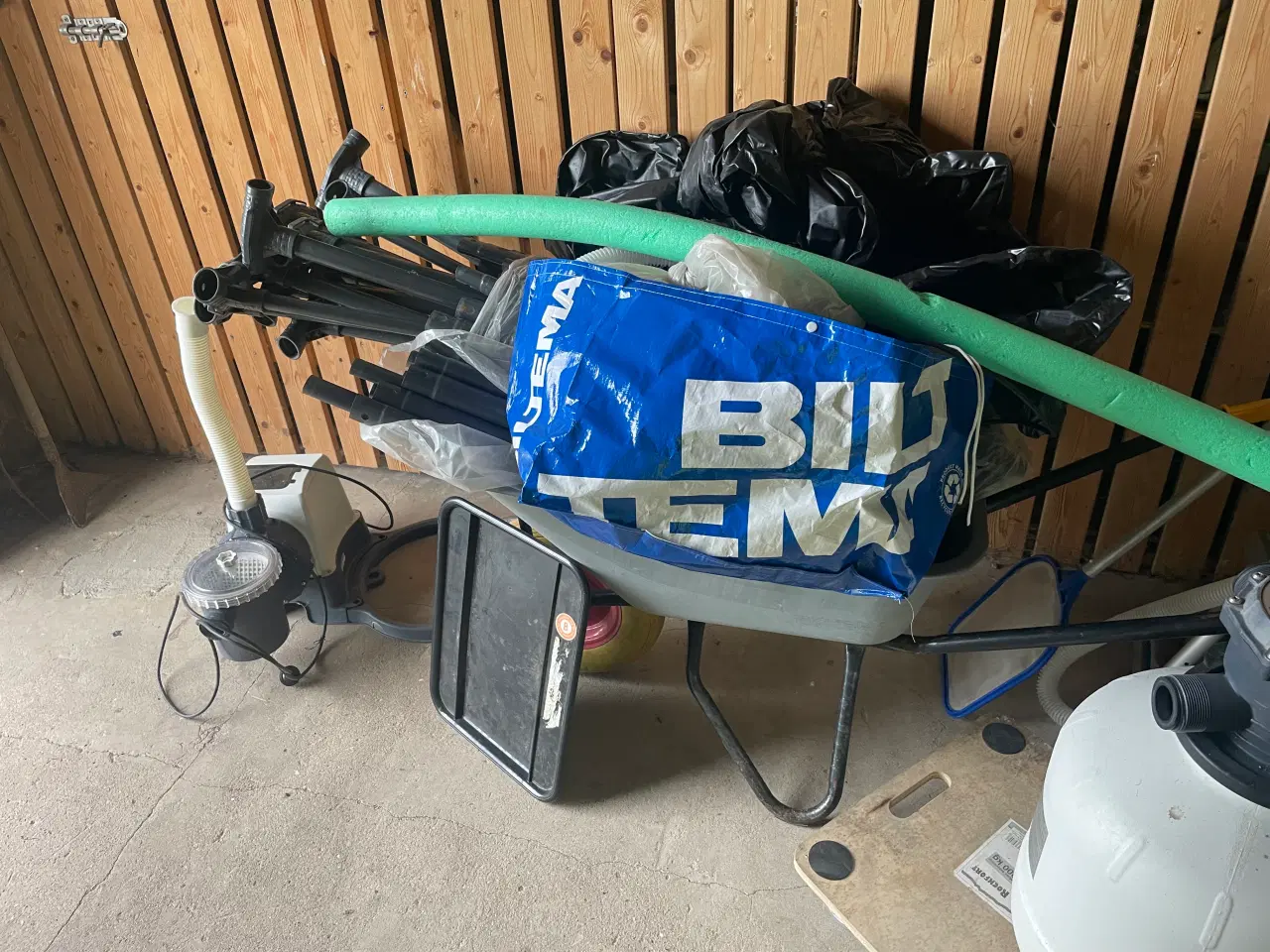 Billede 2 - Pool og tilbehør 