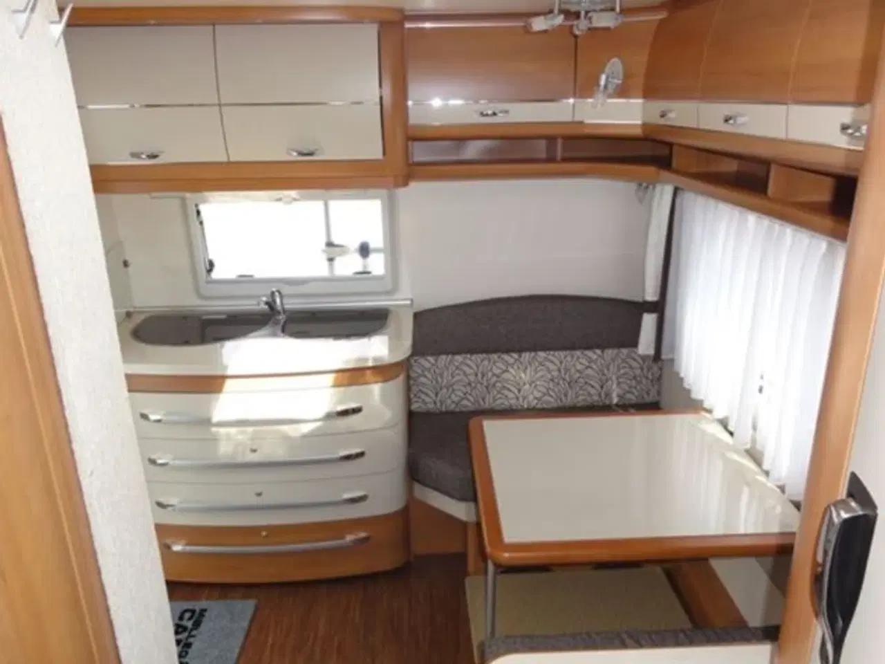 Billede 2 - Lækker "pensionist"  campingvogn