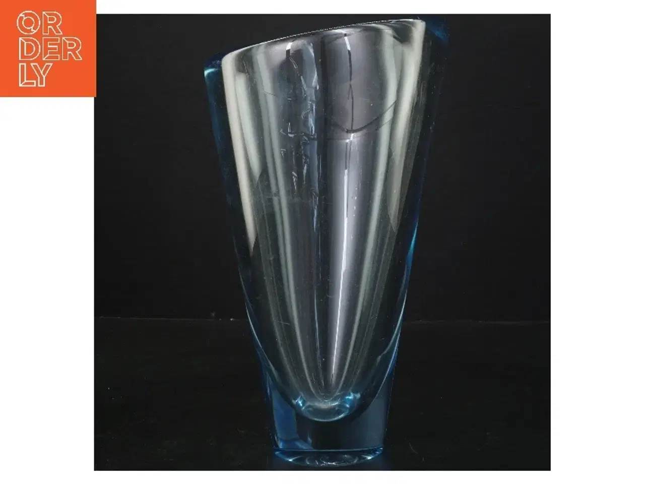 Billede 1 - Smuk Holmegaard Akva Thule vase – 25 cm (str. Ø 14 cm Længde 25 cm)