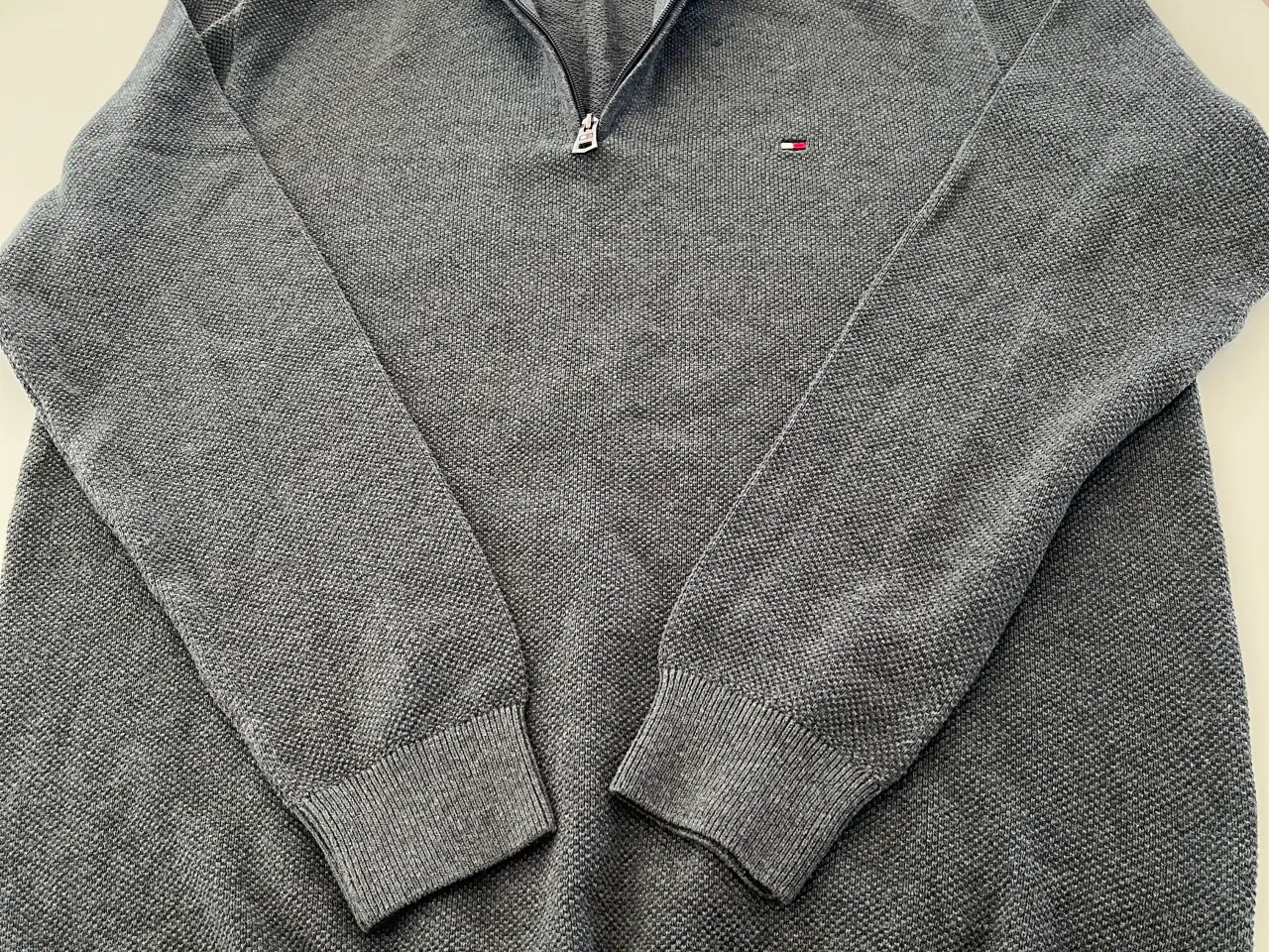 Billede 1 - Tommy Hilfiger zip trøje
