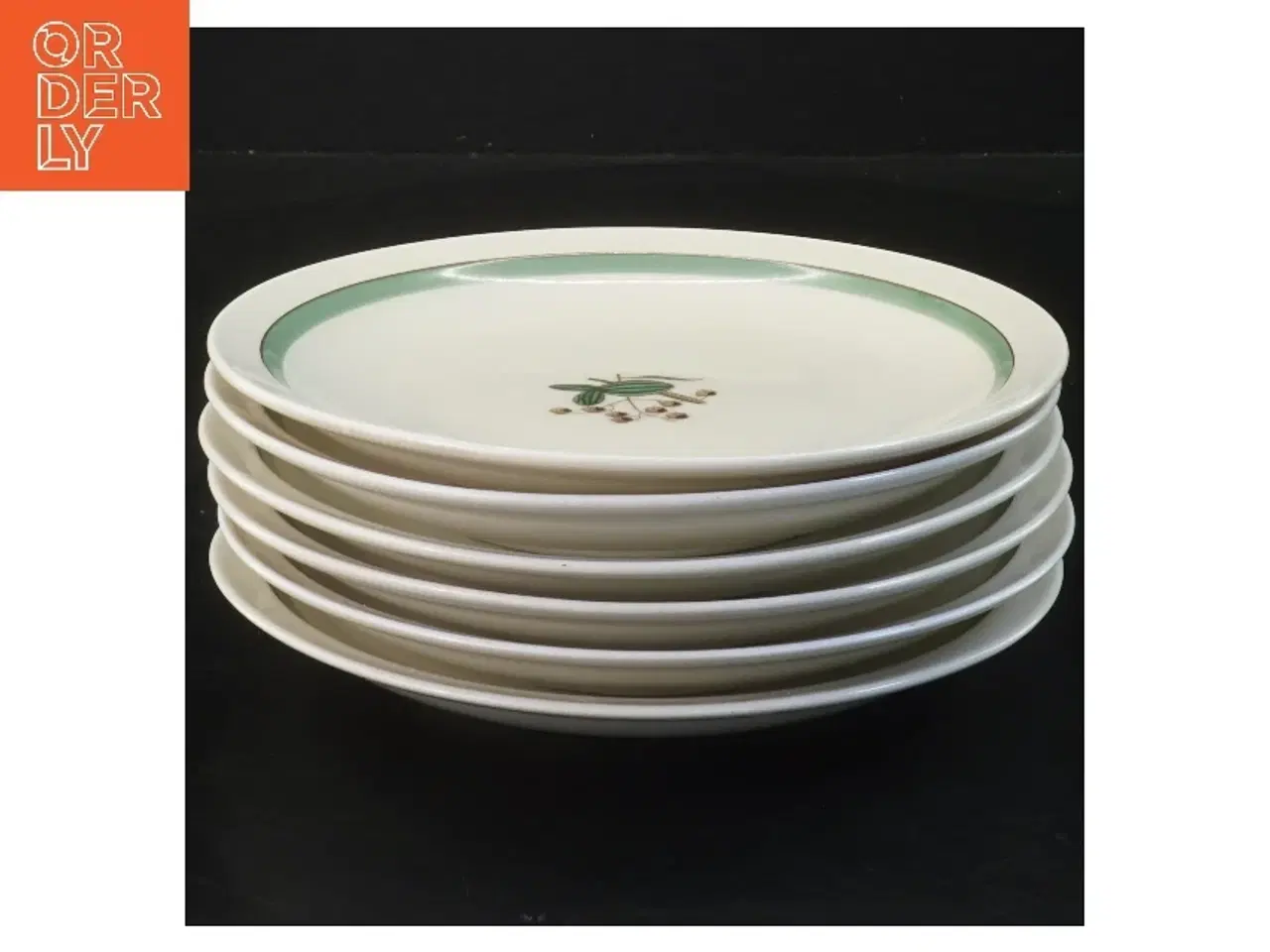 Billede 1 - 6 frokost tallerkener, Hjertegræs, Royal Copenhagen (str. 6 stk Ø 17,5 cm) fra Royal Copenhagen