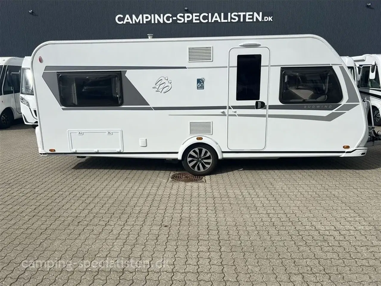 Billede 1 - 2021 - Knaus Südwind 580 UE   Knaus Südwind 580 UE model 2021 kan nu ses hos Camping-Specialisten.dk