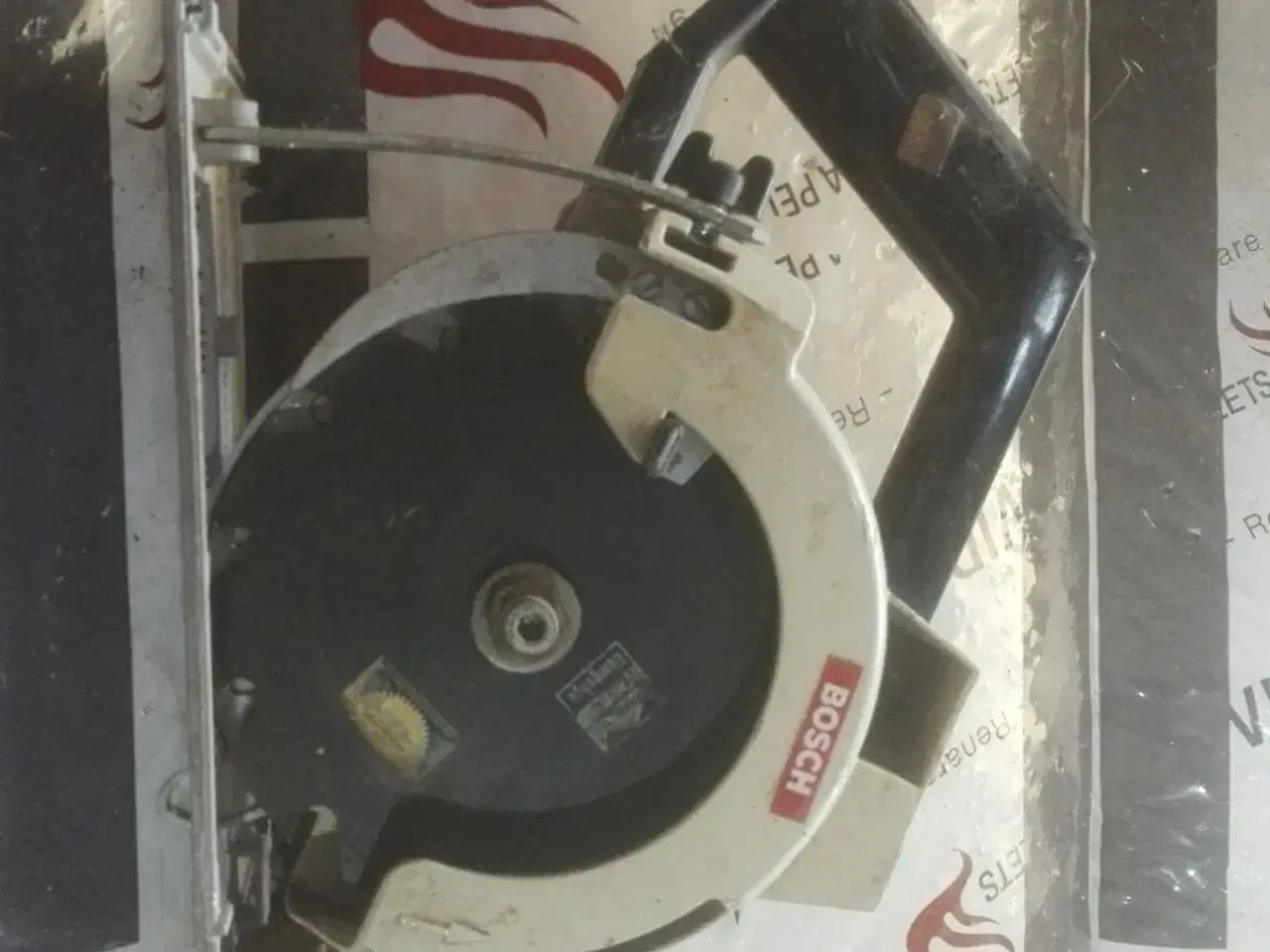 Billede 1 - Bosch rundsav trukket af boremaskine