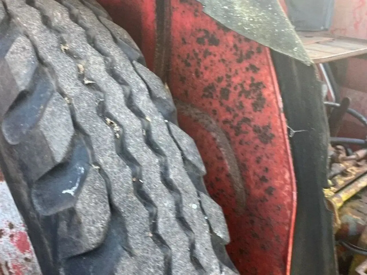 Billede 2 - Massey Ferguson 165 Opbygget med byggelift.