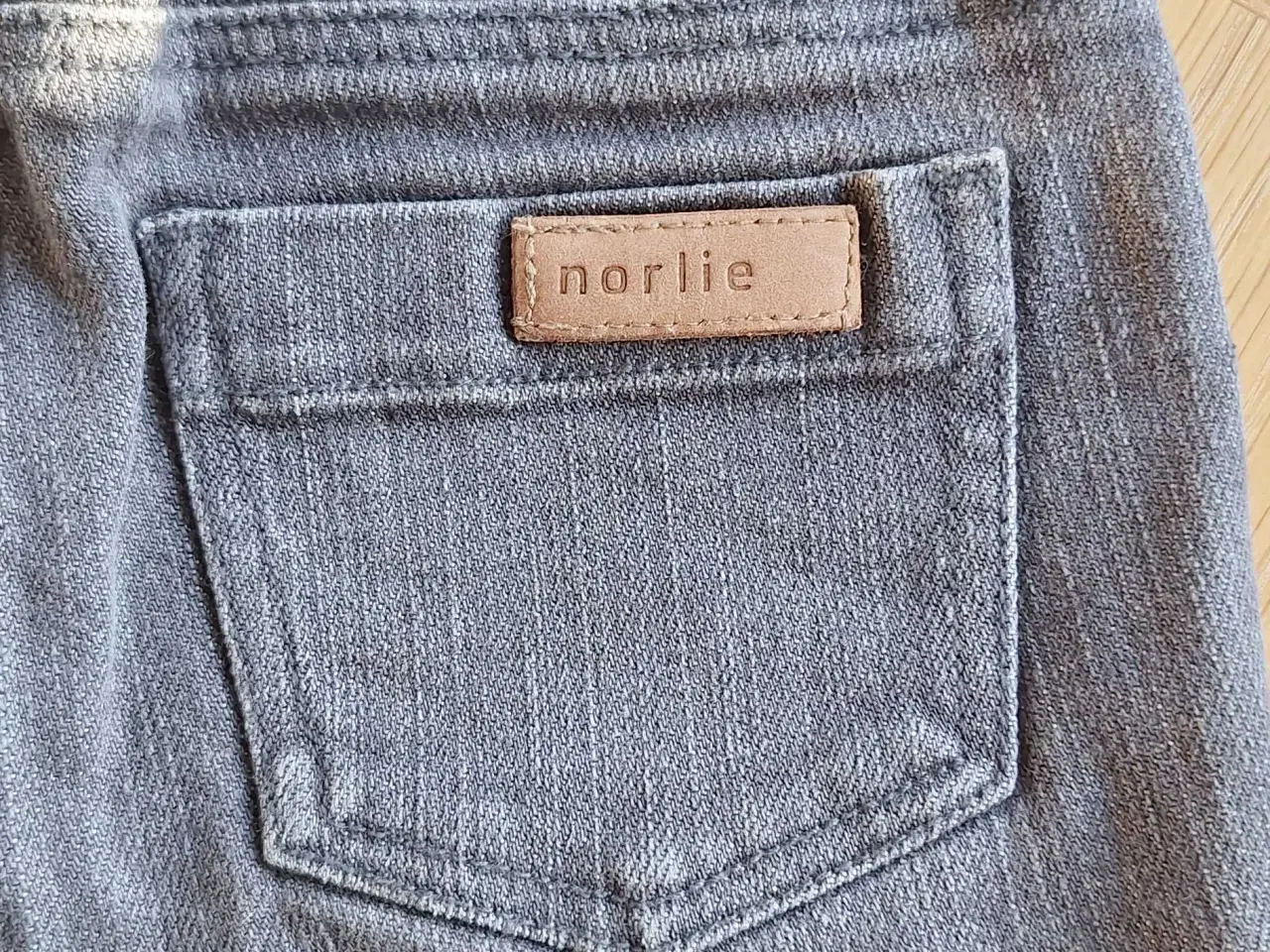 Billede 4 - Bukser str.  74