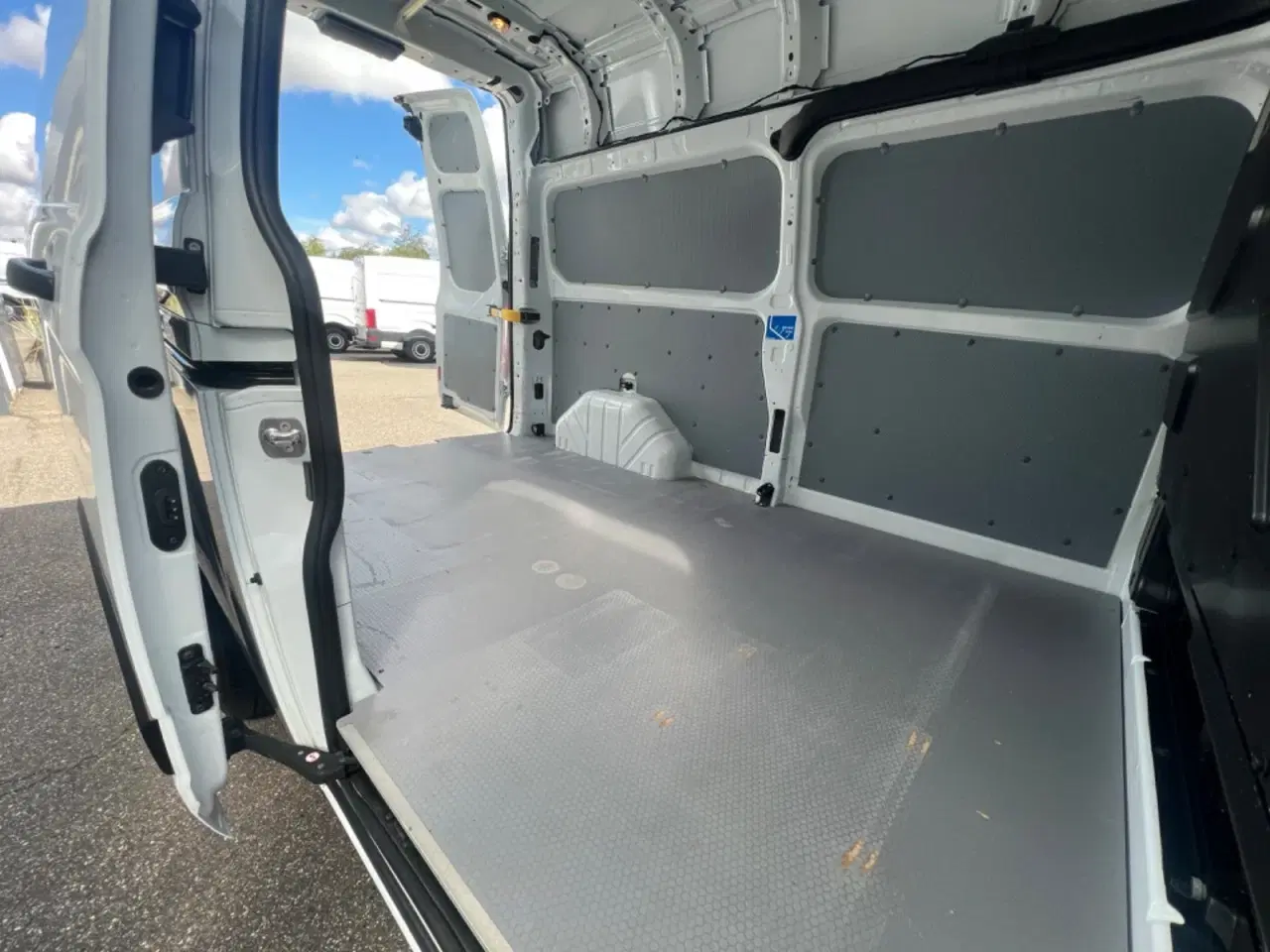 Billede 10 - Ford Transit Custom 300L 2,0 TDCi 130 Trend