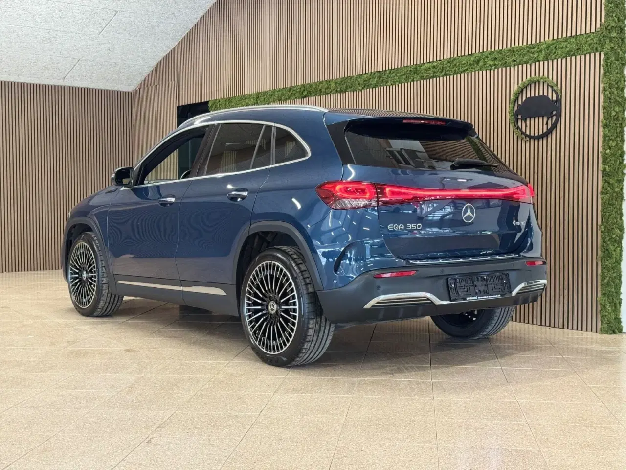Billede 5 - Mercedes EQA350 AMG Line 4Matic