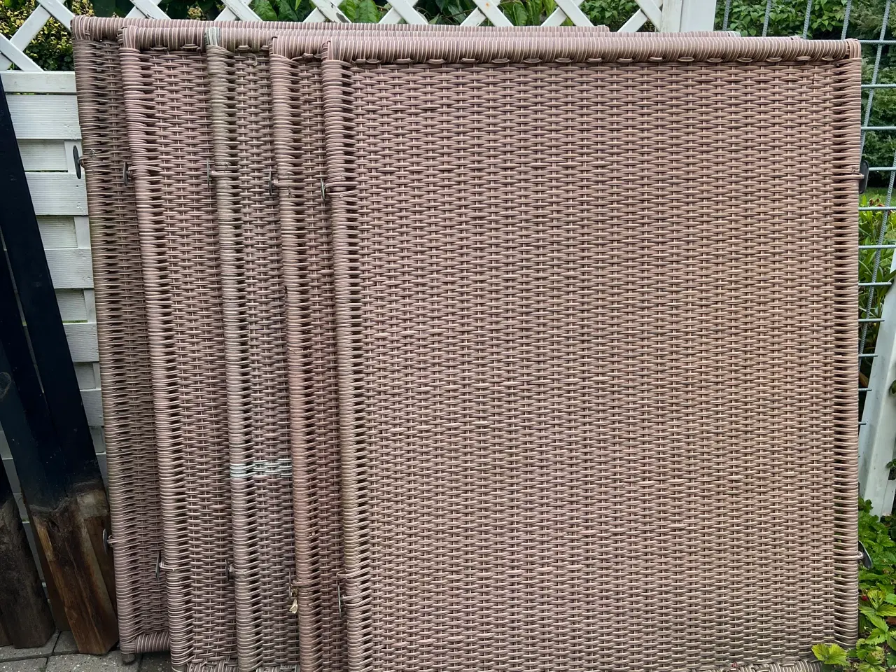 Billede 2 - Plus hegn, polyrattan 