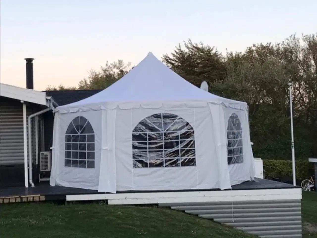 Billede 1 - Festtelt 