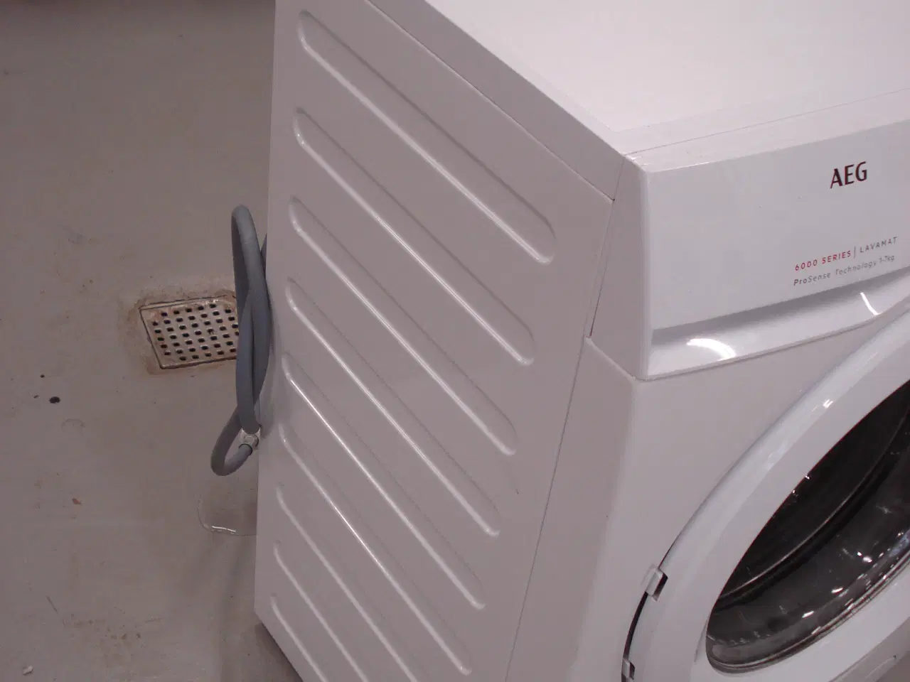 Billede 6 - 7 kg. AEG vaskemaskine model L6FBN742I