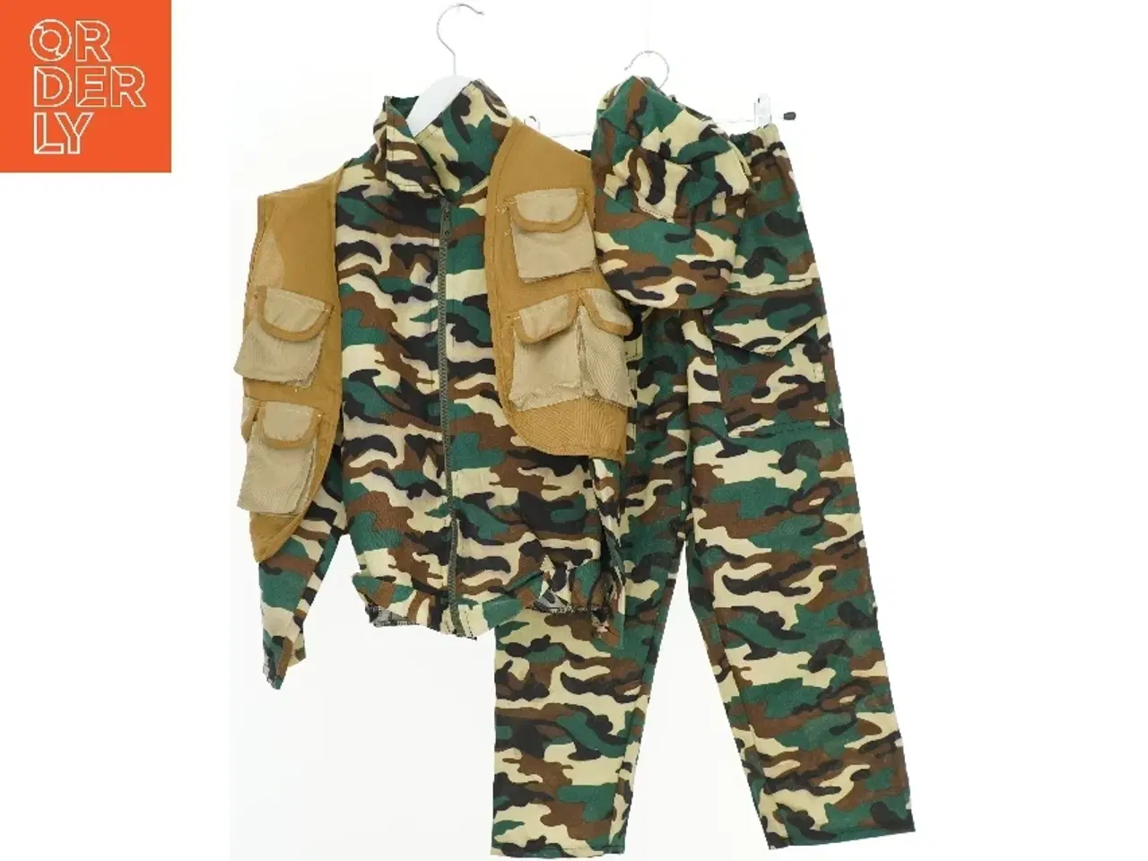 Billede 1 - Camouflage sæt med vest (str. L)