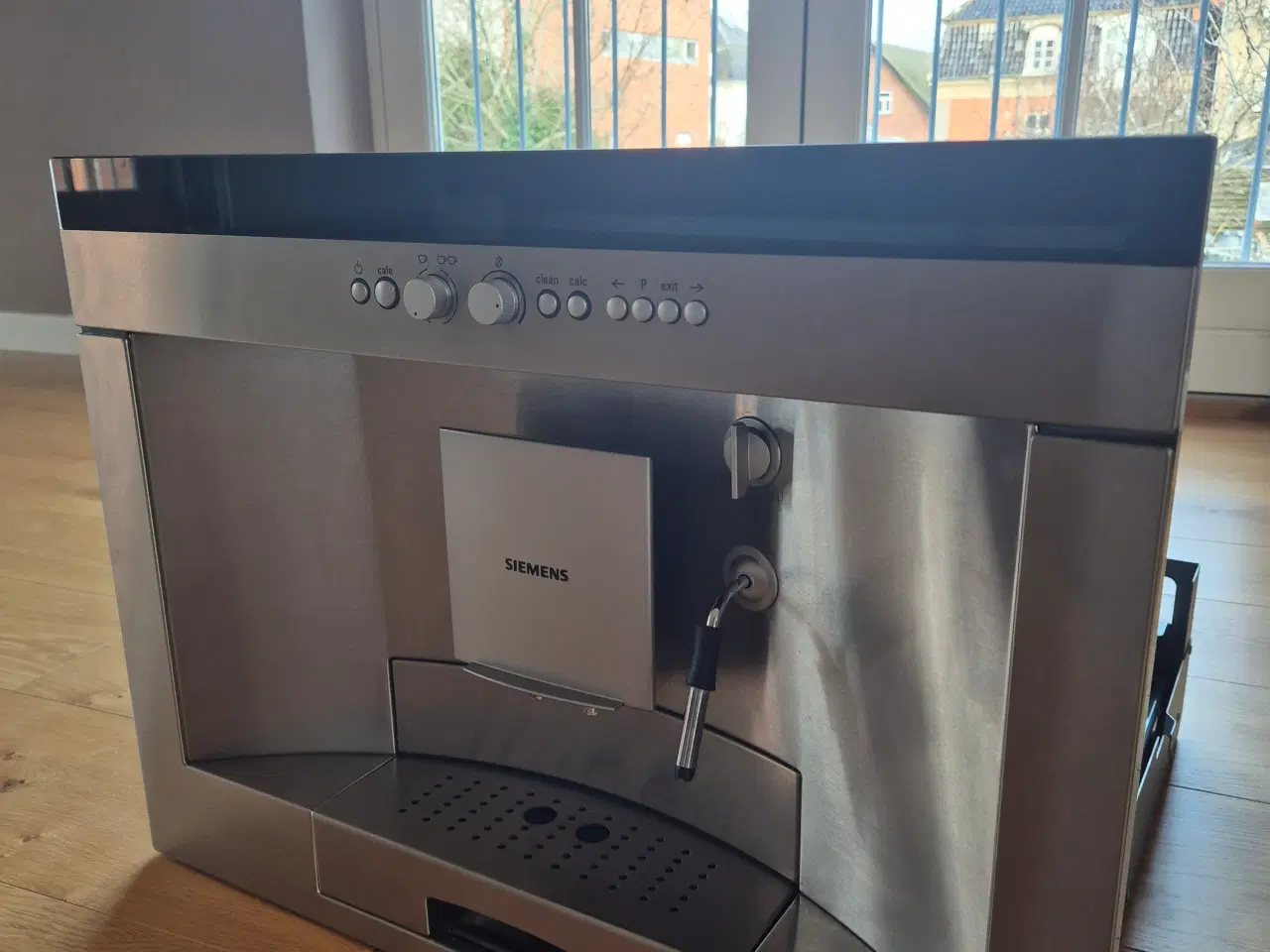 Billede 2 - Integreret kaffemaskine Siemens TK68E570 