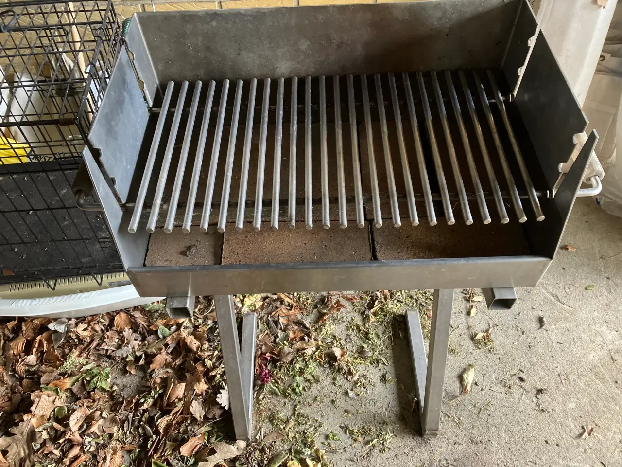 Billede 1 - Grill i rustfri stål