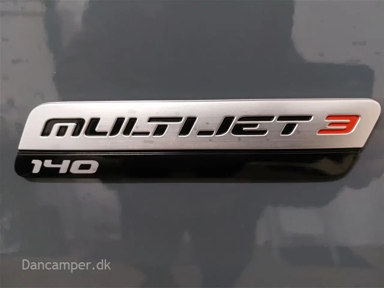 Billede 27 - 2023 - Chausson ROAD LINE V594 VIP MAX   UNDER KLARGØRING! Super spændende, kort van med to dobbeltsenge på tværs i køjesystem. 2,2, L motor , 140 HK, solcelle og markise m.m.