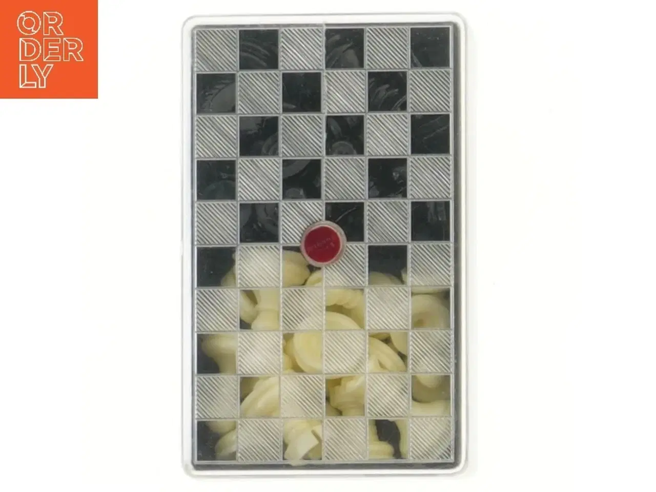 Billede 1 - Skakbrikker i æske (str. 14x9x4 cm)