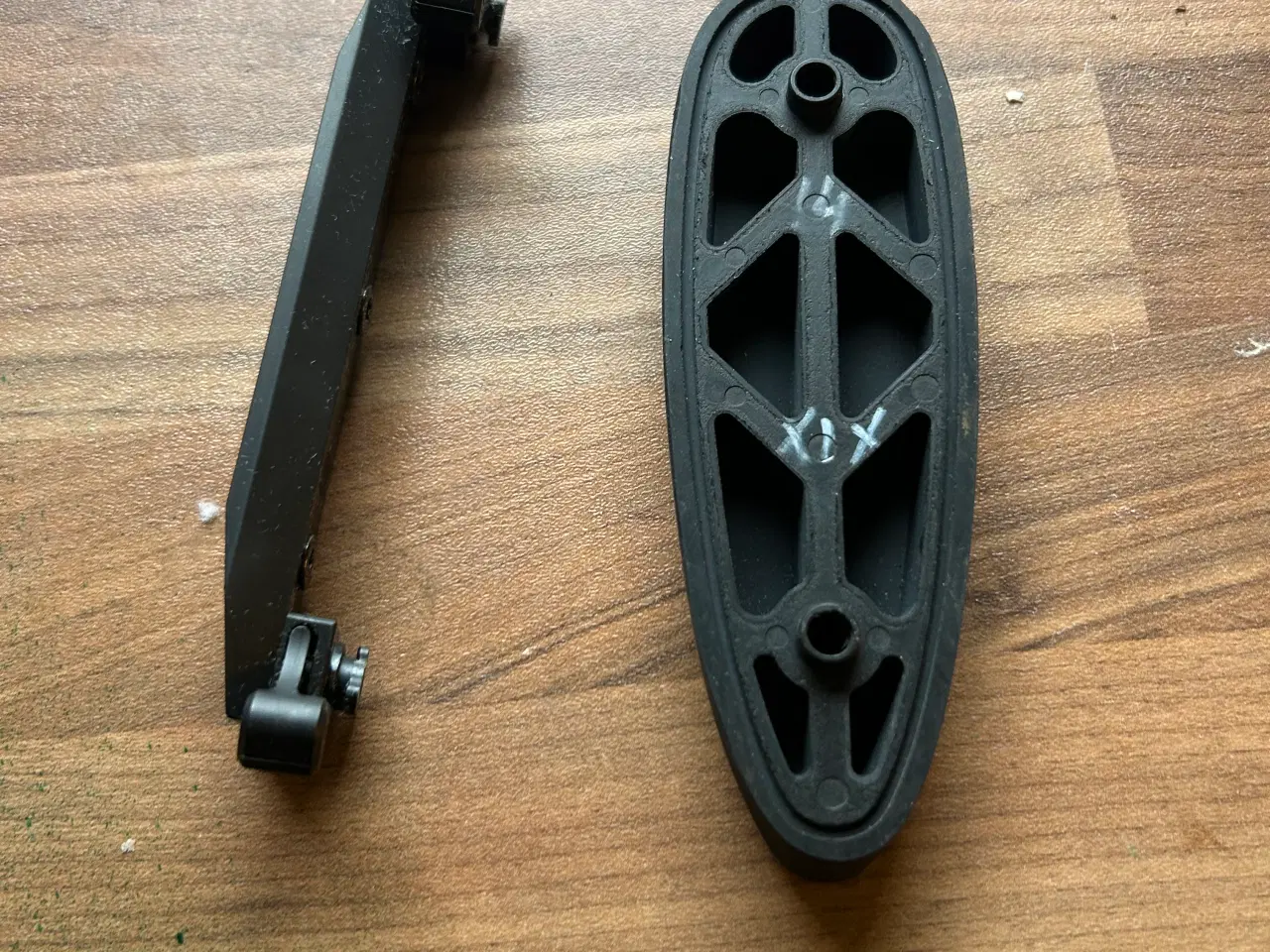 Billede 1 - Mauser m03 bagkappe og 1stk M03 montage til kikker