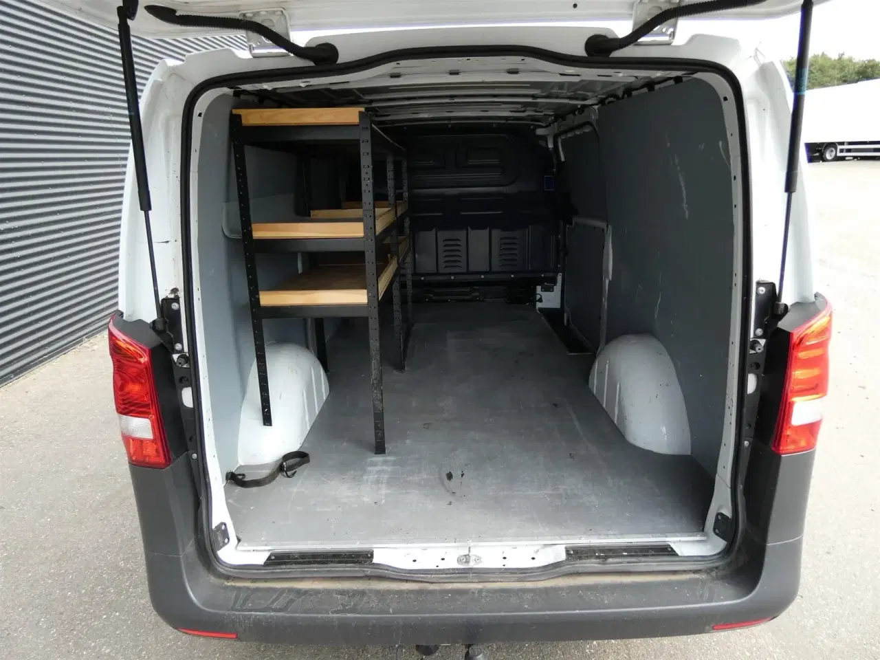 Billede 8 - Mercedes-Benz Vito 114 Ekstra Lang 2,1 CDI Basic 7G-Tronic Plus 136HK Van 7g Aut.