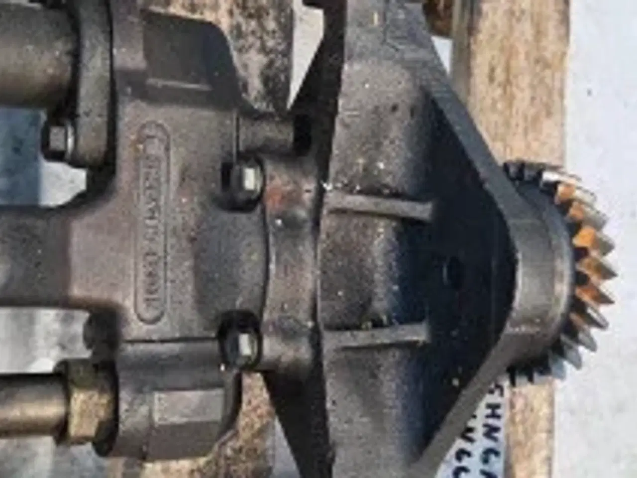 Billede 19 - Ford 678HT Oliepumpe E9HN6600AB