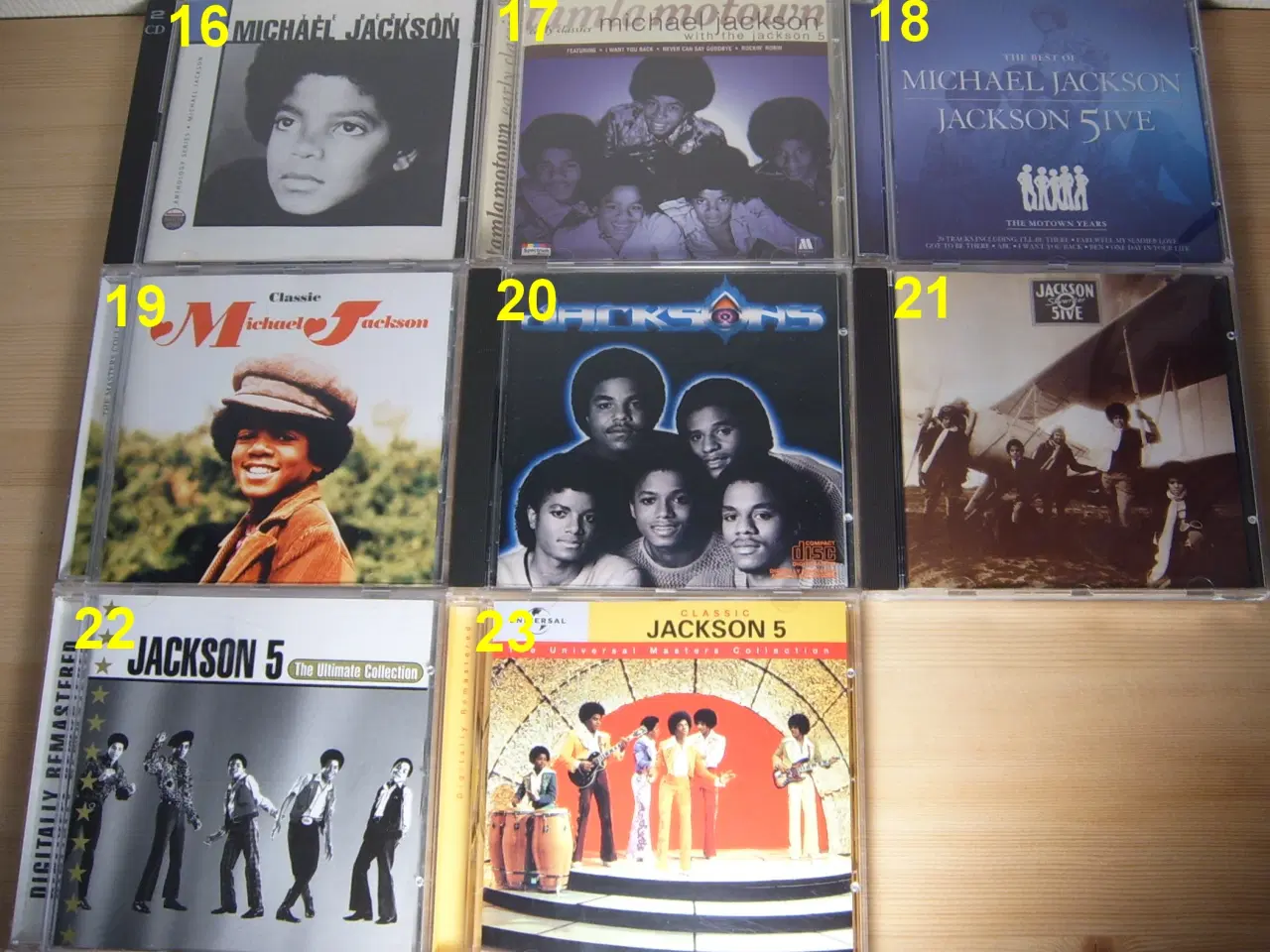 Billede 3 - Michael Jackson: 24 Titler